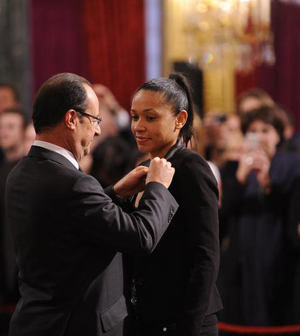 Edwige-Lawson-Wade-Basket-Lattes-BLMA-François-Hollande-Président-République-France-Chevalier-Montpellier-Sports